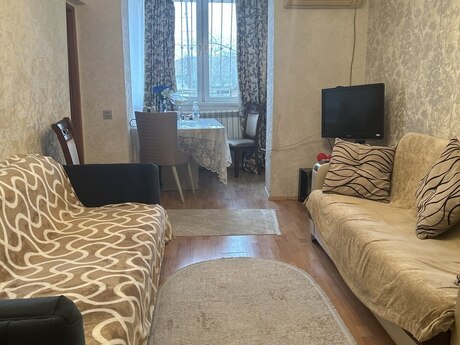 1-otaqlı mənzil kirayə verilir, Şərifzadə küç., 40 m² 1-otaqlı mənzil kirayə verilir, Şərifzadə küç., 40 m²