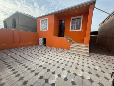 3 otaq · 100 m² · 1/1 mərtəbə, Qobu