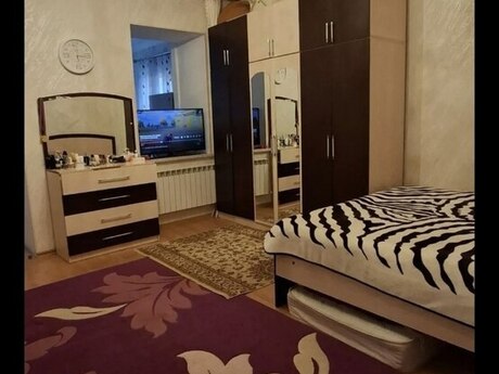 Bayılda 2 otaqlı həyət evi satılır, 45 m², 105 000 AZN, şəkil 2 / 12