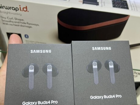 Samsung Buds 4 pro 
