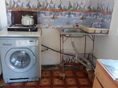 Sulutəpədə 1 otaqlı həyət evi kirayə verilir, 16 m², 200 AZN/ay, şəkil 3 / 3