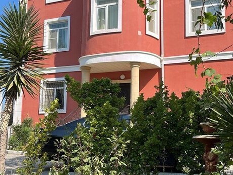 Novxanıda 11 otaqlı həyət evi satılır, 350 m², 480 000 AZN, şəkil 2 / 12
