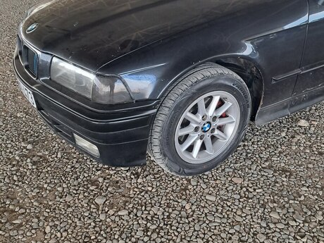 BMW 320, 1993 il