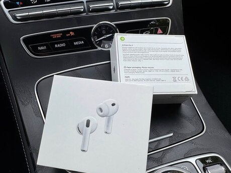 Apple AirPods Pro 3