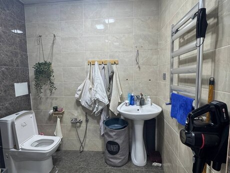 Yeni Bakı kompleksində 2 otaqlı yeni tikili mənzil satılır, 44 m², 87 500 AZN, şəkil 2 / 10
