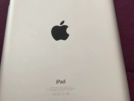 Apple iPad 16GB