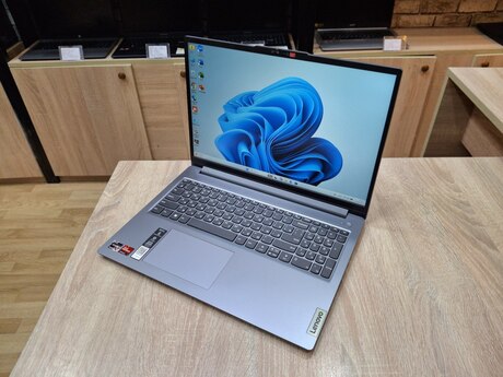 Noutbuk Lenovo Ryzen 7 16 ekran 