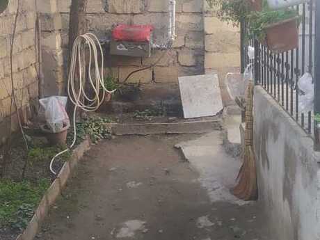 2 otaqlı ev, 100 m², M.Ə.Rəsulzadə, 60 000 AZN