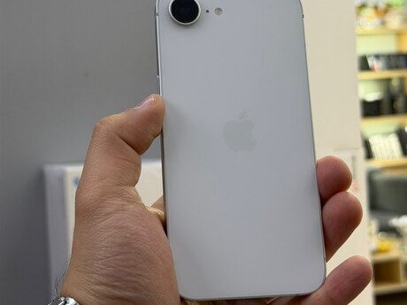 Apple iPhone 16e White 128GB/8GB