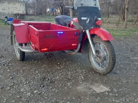 Motosklet İJ Planet 5, 200, 2000 il Motosklet İJ Planet 5, 200, 2000 il
