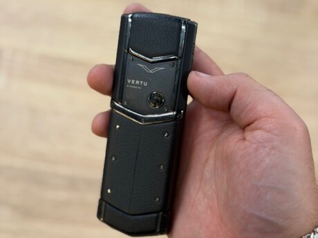 Vertu Signature S Design Pure Black 4GB