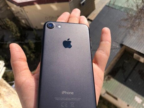 Apple iPhone 7 Black 128GB