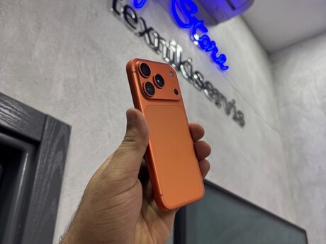 Apple iPhone 17 Pro Cosmic Orange 256GB/12GB