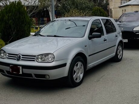 Volkswagen Golf, 2000 il