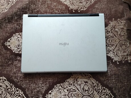 Noutbuk Fujitsu