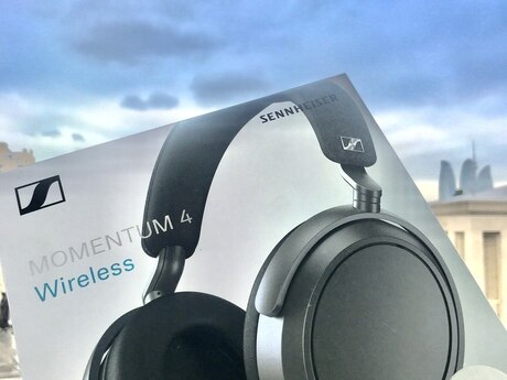 Sennheiser Momentum 4 Wireless 