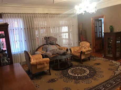 Gənclikdə 5 otaqlı həyət evi satılır, 200 m², 695 000 AZN, şəkil 4 / 12