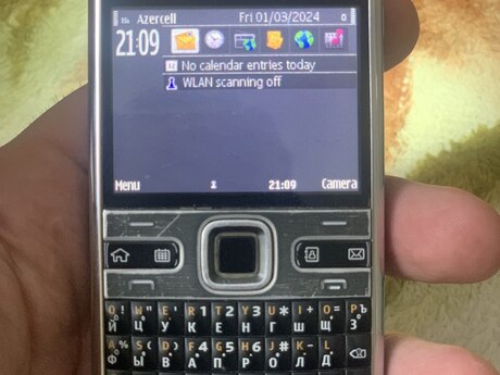 Nokia E72 Metal Grey