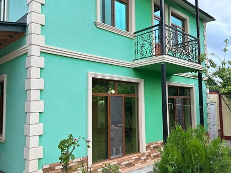 Villa, Qəbələ r.