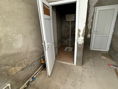 Сдаётся 2-комнатный дом, Müşfiqabad, 0 м², 250 AZN/мес, фото 2 / 7