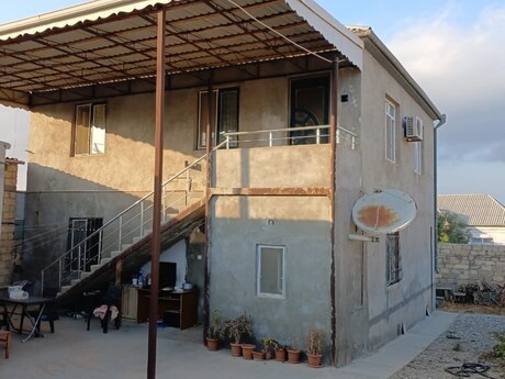 Müşfiqabadda 7 otaqlı həyət evi satılır, 200 m², 87 000 AZN, şəkil 2 / 7