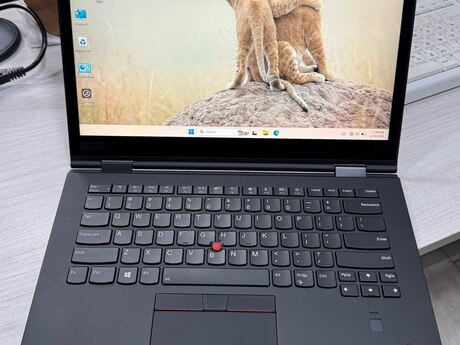 Noutbuk Lenovo Carbon X1 Yoga Gen 3 Noutbuk Lenovo Carbon X1 Yoga Gen 3