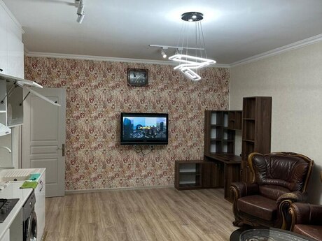 2-otaqlı yeni tikili kirayə verilir, Xətai r., 100 m²