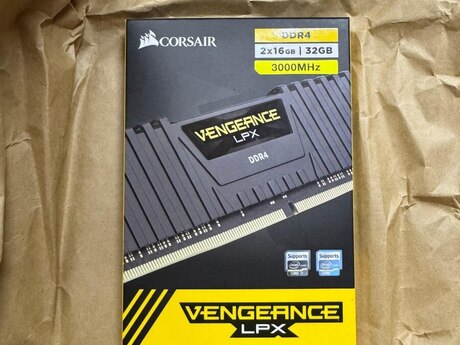 RAM Corsair Vengeance LPX 32GB 2x16GB DDR4 3000MHz