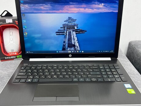 Noutbuk HP 15-da1031i