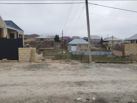 2 sot torpaq sahəsi, Gülüstan qəs.