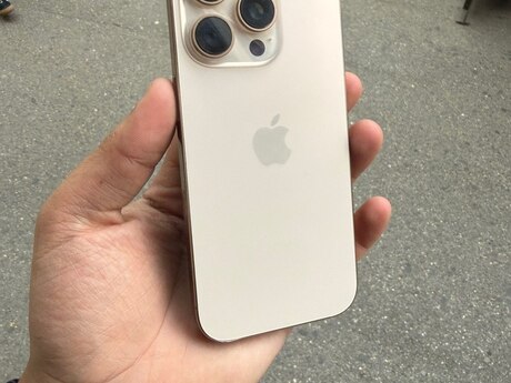 Apple iPhone 16 Pro Desert Titanium 128GB/8GB