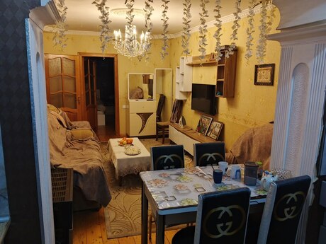 4-room old-build apartment for sale in 8-ci kilometr, 70 m², 195 000 AZN, photo 2 / 12