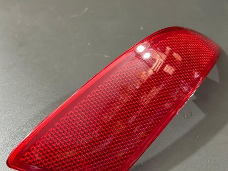 Toyota Fielder Axio əksetdirici reflektoru