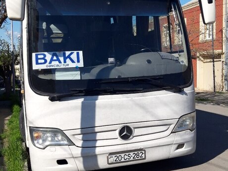 Avtobus Mercedes-Benz, 2005 il Avtobus Mercedes-Benz, 2005 il