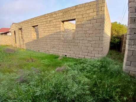 4 otaq · 140 m²
