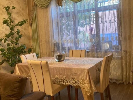 Qaraçuxurda 4 otaqlı həyət evi satılır, 90 m², 180 000 AZN, şəkil 5 / 12