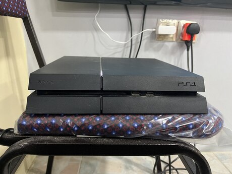 PlayStation 4 500GB