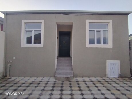 3 rooms · 90 m² · floor 1/1, Binə