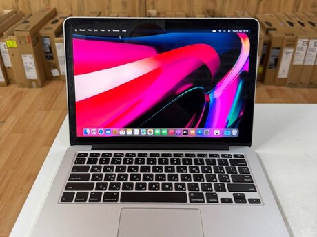 Noutbuk Apple MacBook Pro 