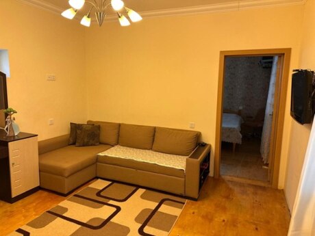 Albalılıqda 2 otaqlı həyət evi satılır, 65 m², 66 000 AZN, şəkil 3 / 10