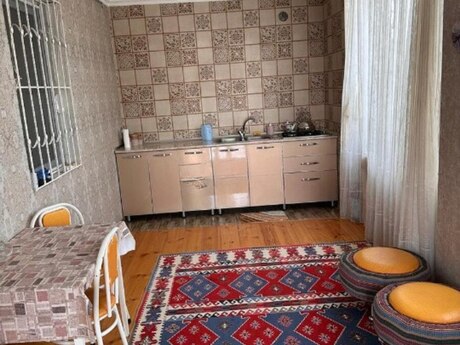 Albalılıqda 2 otaqlı həyət evi satılır, 65 m², 66 000 AZN, şəkil 2 / 10