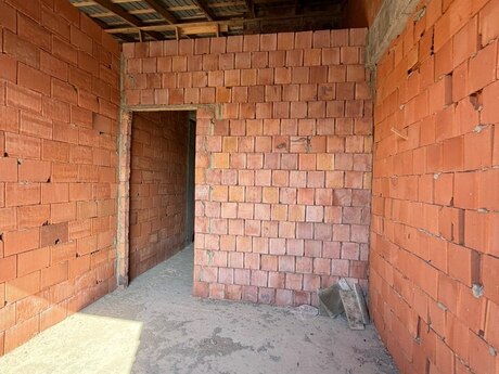 Qurtuluş 93 kompleksində 2 otaqlı yeni tikili mənzil satılır, 57 m², 48 000 AZN, şəkil 2 / 11