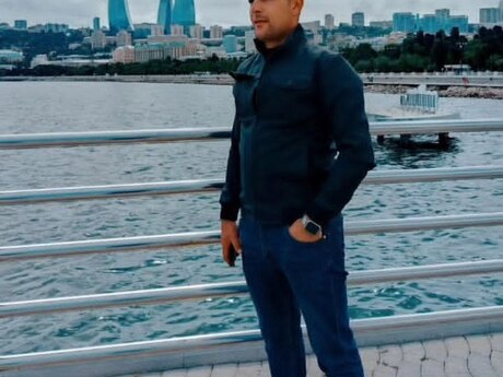 Mühafizəçi işi axtarıram