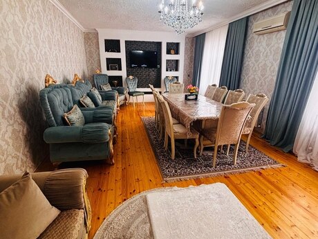 9 otaq · 230 m²
