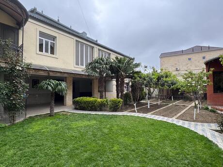 7-room house for sale in Bakıxanov, 500 m², 950 000 AZN, photo 2 / 12