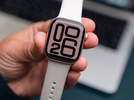 Apple Watch Series 11 Aluminum Rose Gold 46mm