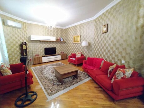4-room house for sale in Bakıxanov, 150 m², 480 000 AZN, photo 5 / 12