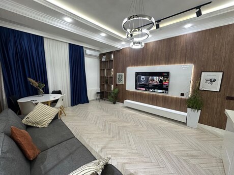 3-otaqlı yeni tikili kirayə verilir, 28 May m., 100 m²