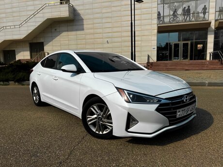 Hyundai Elantra, 2019 il