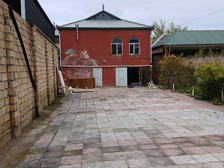 9 otaq · 270 m²